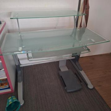Glazen bureau GRATIS af te halen ZSM
