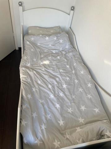 Ledikant van hout wit gespoten, inclusief matras 200 x 90 cm