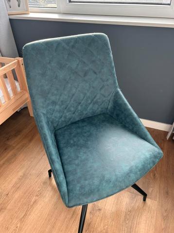 Stoel kick collection