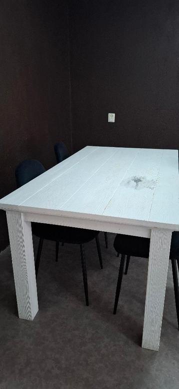 Eettafel gratis
