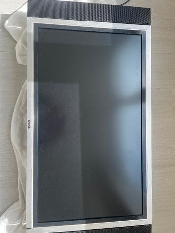 Oude DELL tv inclusief speakers en beugel