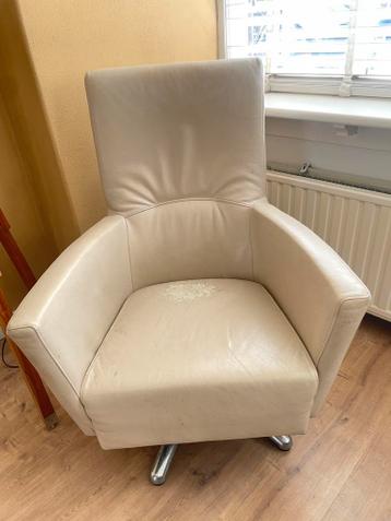 GRATIS draaifauteuil