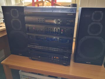 Philips midi set met kapotte cd