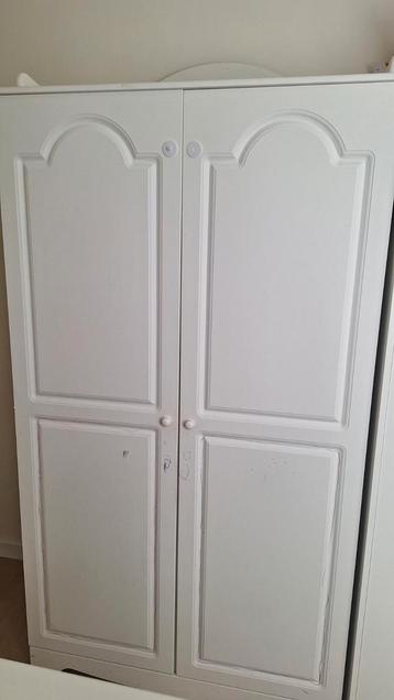 Kledingkast kinderkamer GRATIS OPHALEN