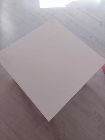Gratis ophalen ikealacktafeltje creme