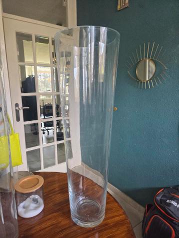 Grote glazen vaas - Dik en zwaar glas-ruilen