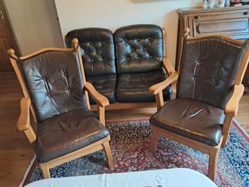 bankstel met 2 fauteuils, eiken met leren kussen