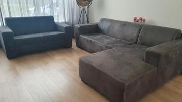 Lounge bankstel, 2 en 3 zits, antrciet grijs