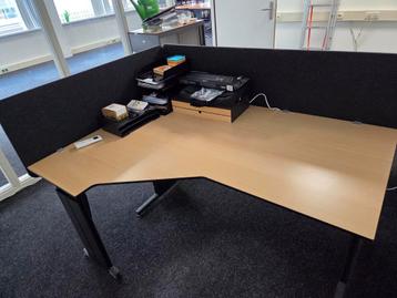 Diverse bureaus gratis af te halen!