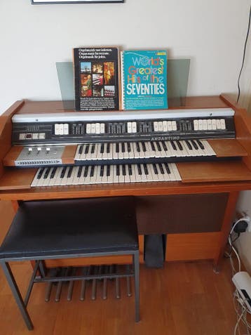 Orgel gratis op te halen in ypenburg/ den haag