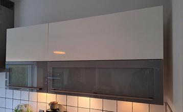 Gratis hangende keukenkastjes