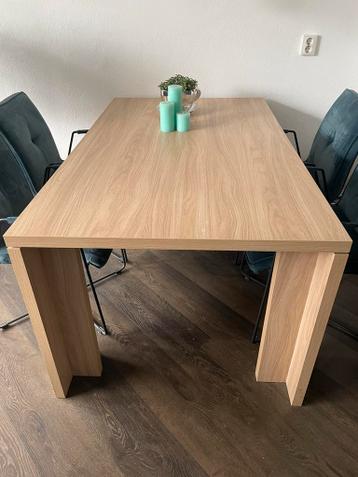 Eetkamer tafel eiken fineer