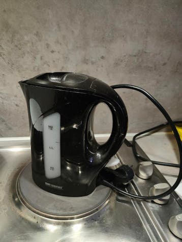 Zwarte waterkoker Home Essentials
