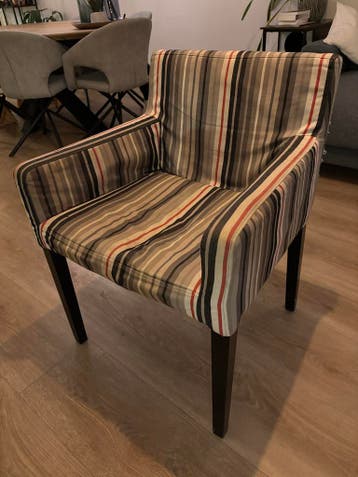 Gestreepte stoel met armleuningen ikea