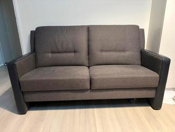 Gratis af te halen: mooie 2 persoons bank.