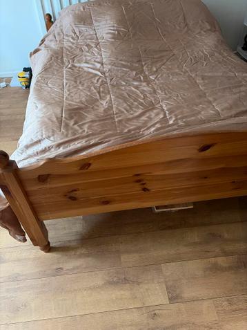 Gratis zsm ophalen houten bed incl lattenbodem