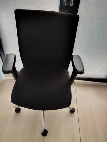 Bureaustoel gratis af te halen