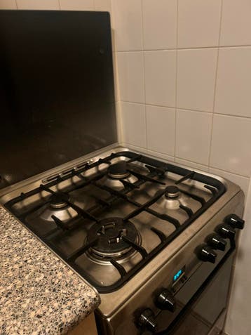 Gasfornuis 4 pits met wokbrander en oven