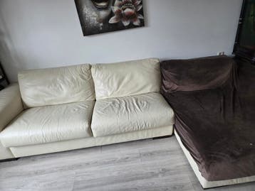 Crèmekleurige hoekbank