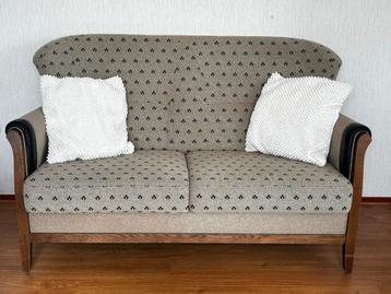 2-persoons bank en bijpassende stoel