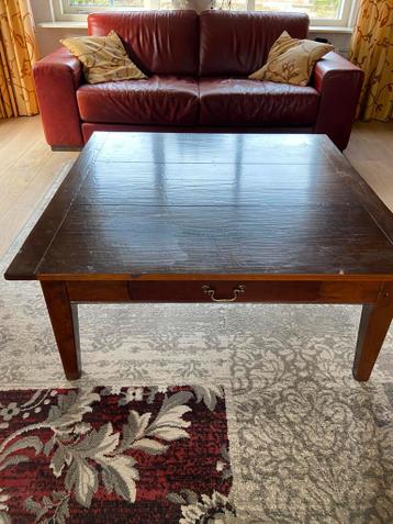 ** GRATIS SALON TAFEL **