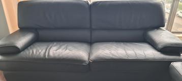 3 and 2 bankstellen. + Sofa