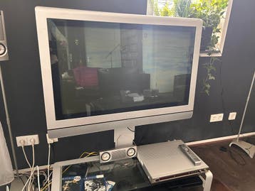 Philips Plasma TV (2007), met receiver en Dolby S. systeem