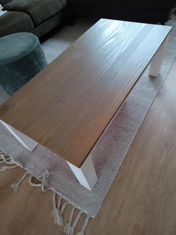 Gratis: salontafel (gebruikt)