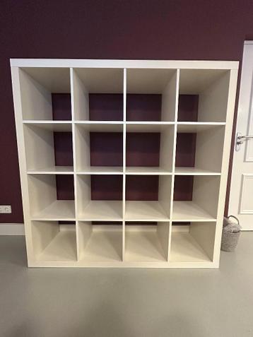 Witte vakkenkast - ophalen Amsterdam