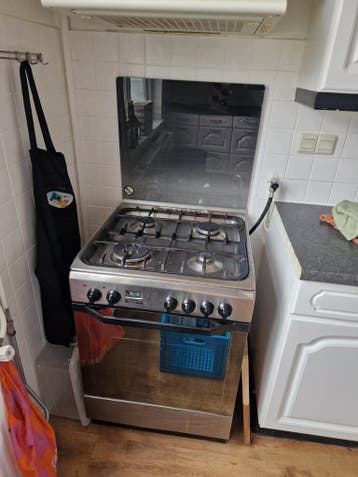 Gasfornuis met oven - Vrijstaand, 4 kookzones