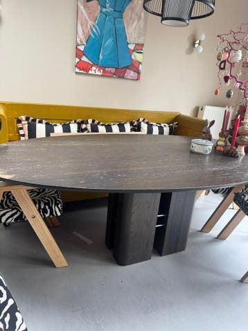 Ovale eettafel hout donkerbruin