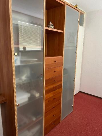 Vitrinekast gratis ophalen