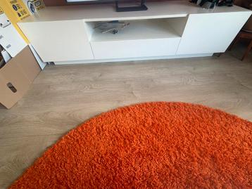 Stevig wit tv meubel met lades en open vakken