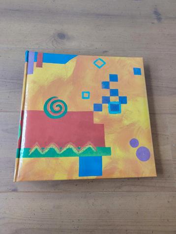 Fotoalbum met kleurrijk patroon