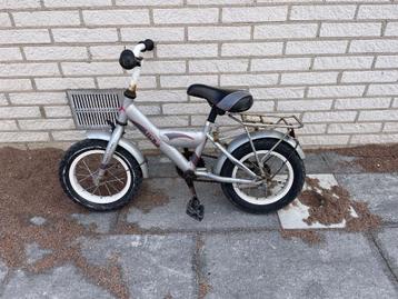 Kinderfiets 12 inch GRATIS!