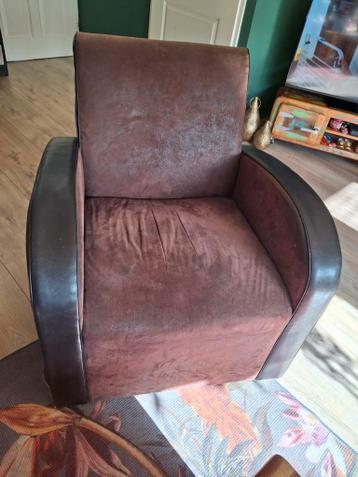GRATIS AF TE HALEN. 2 fauteuils