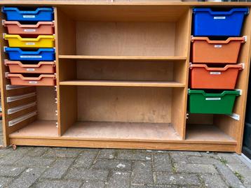 GRATIS oude schoolkast
