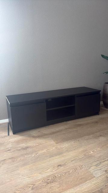 GRATIS TV-meubel (zsm afhalen)