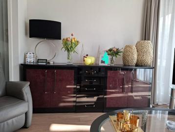 GRATIS    kast/dressoir  .