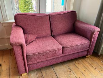 Sofa in good state. FREE. Pick up ASAP in Delft