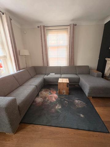 Grote hoekbank gratis