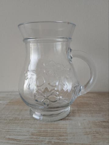 Klein vaasje, karafje gratis