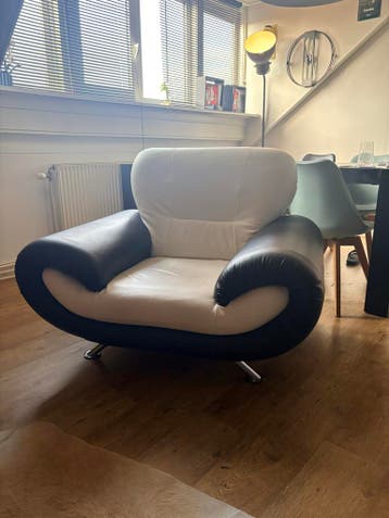 Designer stoel GRATIS AF TE HALEN