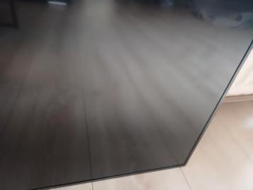 Samsung TV met kleine barst, valt af en toe uit