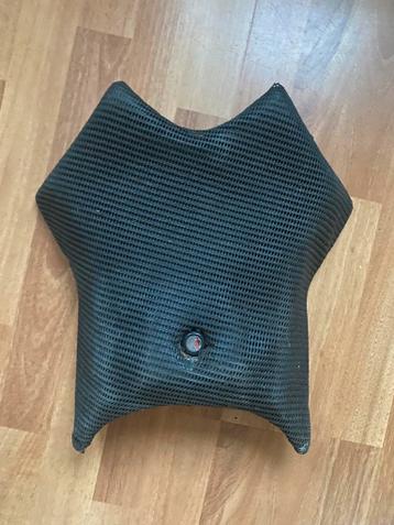 Zadel Derbi GPR/Aprilia RS