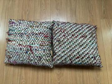 Set van 2 sierkussens gratis af te halen