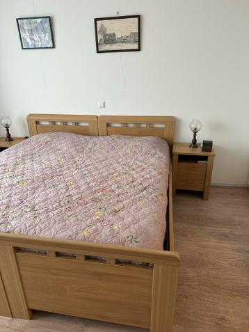 GRATIS!! tweepersoonsbed 180 cm breed