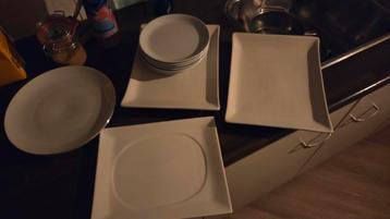 Diverse witte borden en schalen - Gebruikt