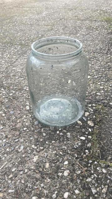 Gratis: Glazen vaas/pot 15cm doorsnede