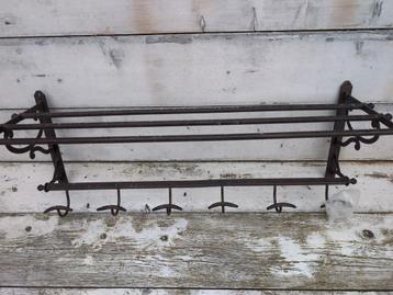 Antieke gietijzeren kapstok - 85 cm breed